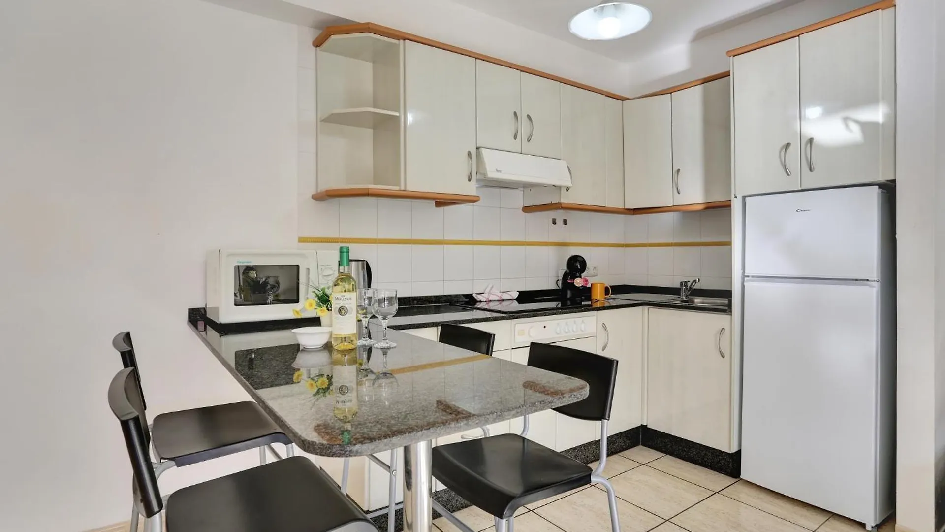 Residencia Lena Apartment Corralejo